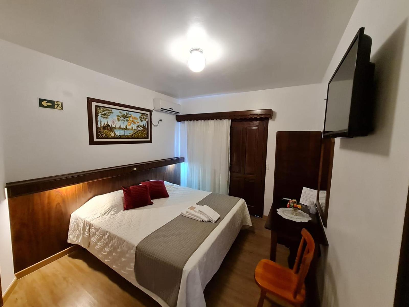 Hotel Schneider Treze Tílias Exteriér fotografie