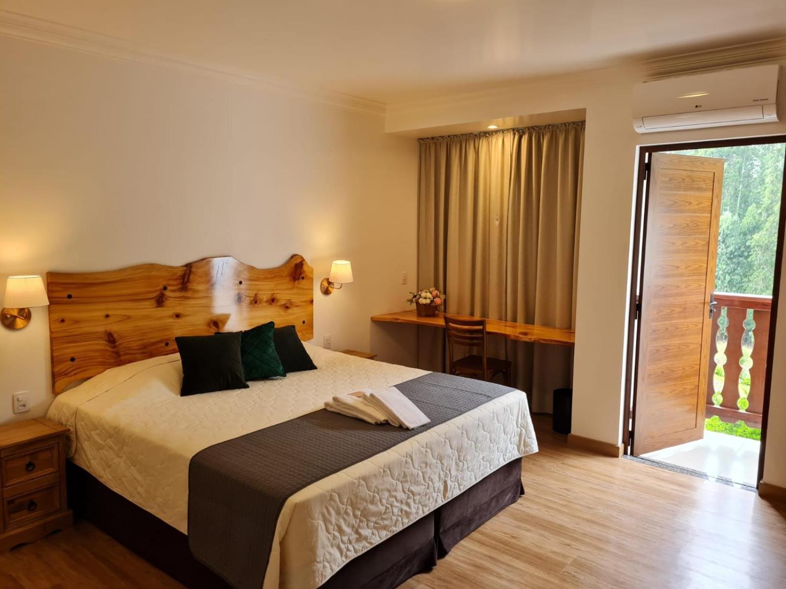 Hotel Schneider Treze Tílias Exteriér fotografie