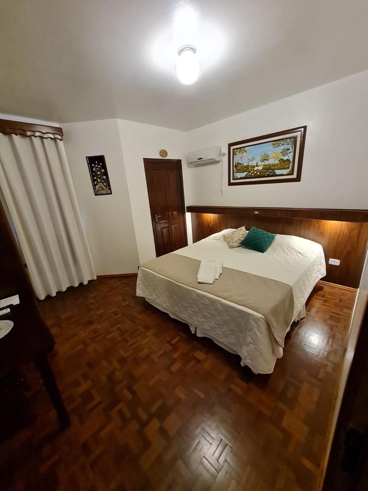 Hotel Schneider Treze Tílias Exteriér fotografie
